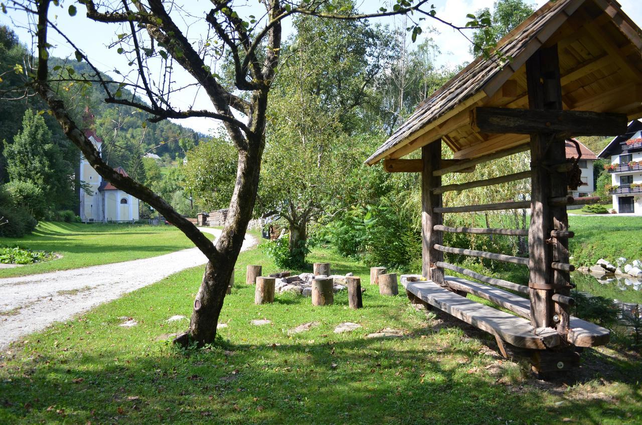 Homestead Farm Tesnak Gorenja Vas  Dış mekan fotoğraf